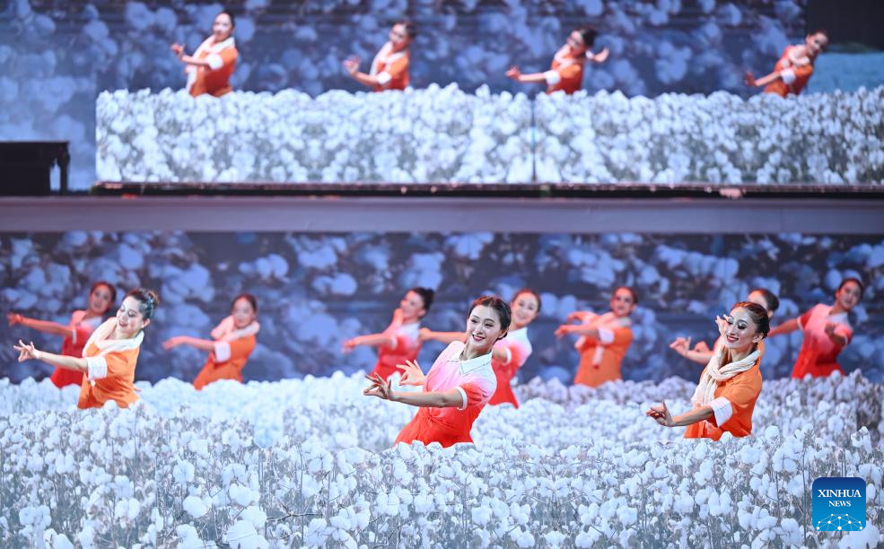 Performance staged in Urumqi to mark 70th founding anniversary of Xinjiang Production and Construction Corps