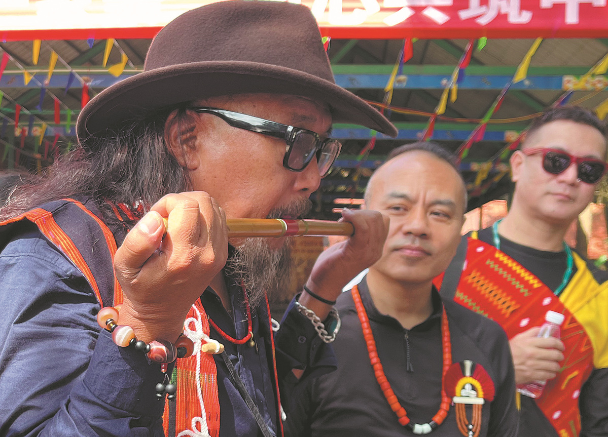 Indian musicians 'at home' in Yunnan